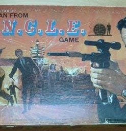 The Man from U.N.C.L.E. Board Game by Ideal Toy Corporation Review 2
