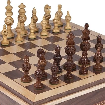 Monaco Deluxe Chessmen and Battery Park Wooden Chess Board Set Monaco Deluxe Chessmen and Battery Park Wooden Chess Board Set