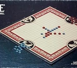 Pente Classic Strategy Game from 1982 Enjoy Skillful Gameplay