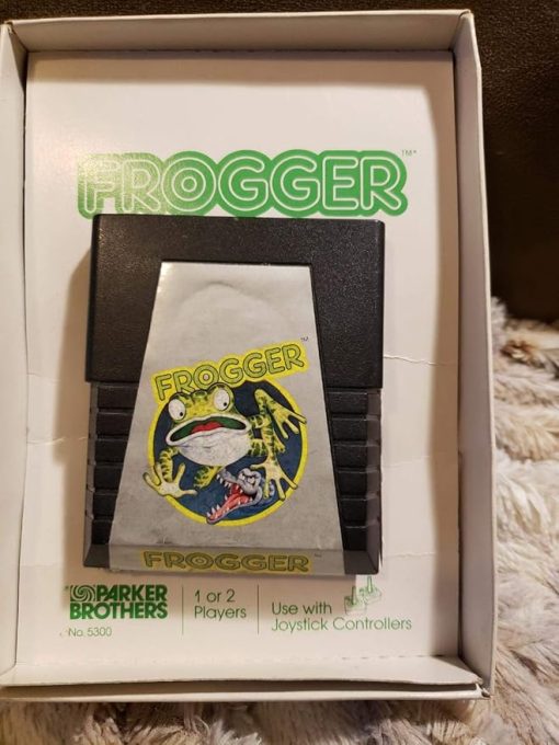 Parker Brothers Frogger Video Game Cartridge for Atari 5200 1983 - Image 2