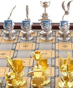 Harry Potter Chess Set by Warner Bros Entertainment for Collectors 2