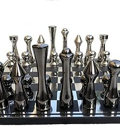 Contemporary 4-Inch King Aluminum Chess Set with 14-Inch Chess Board