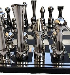Contemporary 4-Inch King Aluminum Chess Set with 14-Inch Chess Board 2